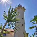 Sun, Sea&poolside Bliss-beahost *
