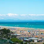 Sun, Sea&poolside Bliss-beahost Bibione