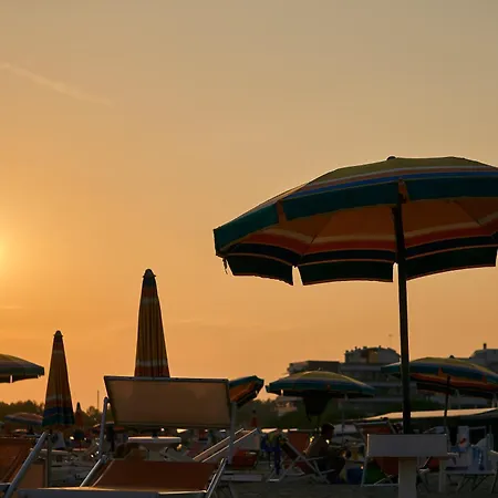 Appartement Sun, Sea&poolside Bliss-beahost