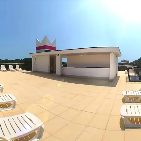 Sun, Sea&poolside Bliss-beahost Bibione