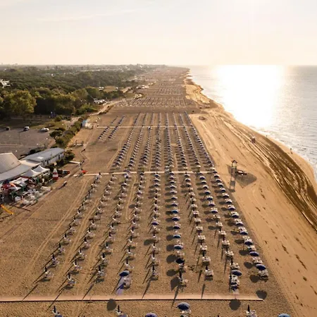 Appartement Sun, Sea&poolside Bliss-beahost *