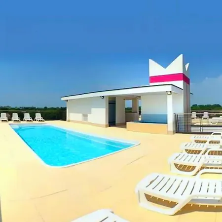 Apartment Sun, Sea And Poolside Bliss-beahost Bibione