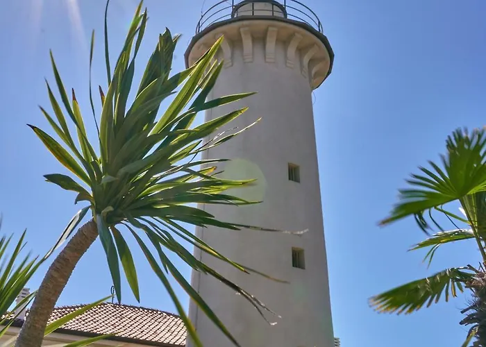 Sun, Sea And Poolside Bliss-beahost *
